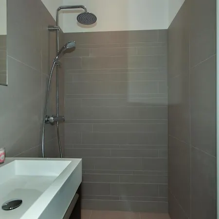 Stayci Serviced Westeinde Гаага